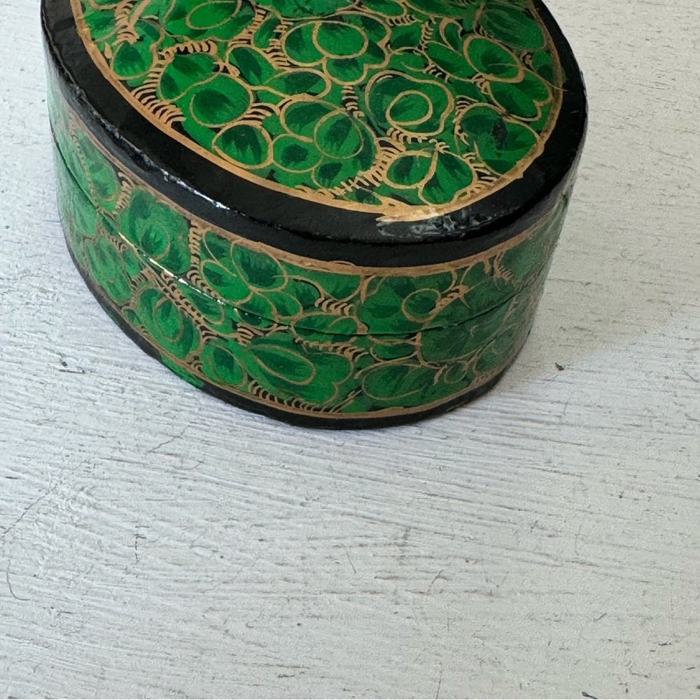 The India Craft House Kashmiri Art Paper Mache & Wood Round Trinket Box Vintage - Picture 5 of 13